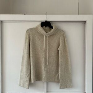 Cozy Cream Turtleneck Sweater • Size M